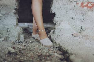 Lắc chân bạc nữ gắn chuông kêu - MMJW